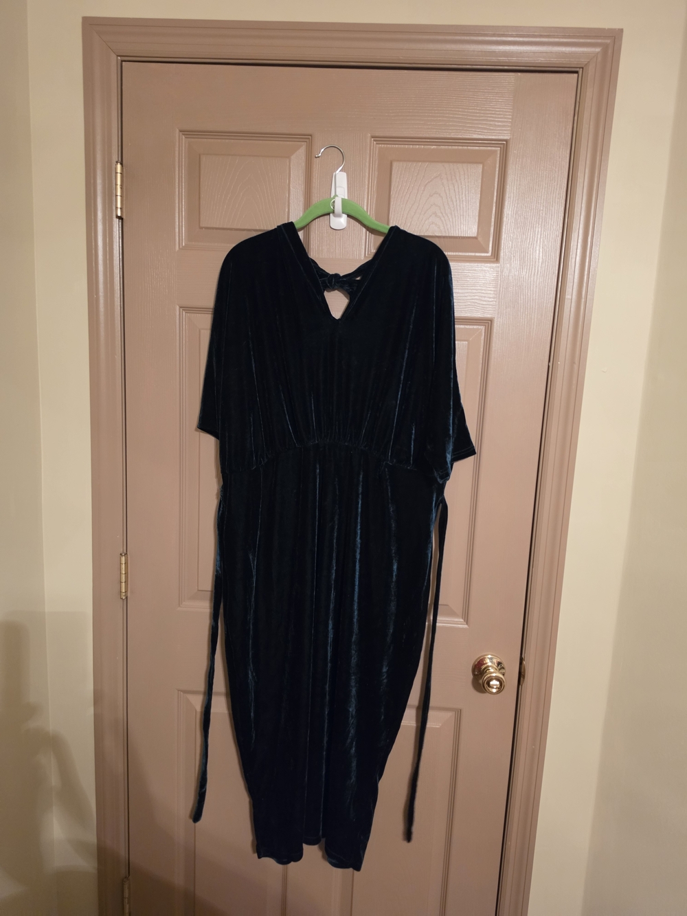 Esprlia Velvet Tie-Back Midi Dress in Dark Green.